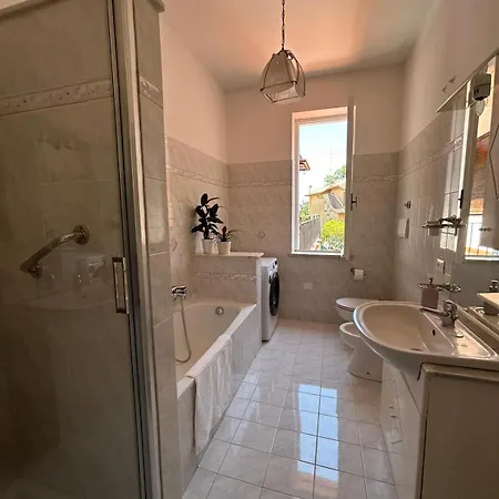 La Perla Del Farfa Ferienhaus